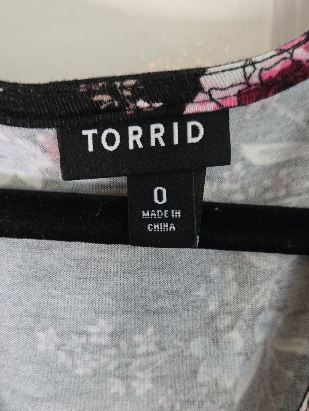 Torrid Dress Black Floral Pink Purple Size 0 Equal to 12 - Picture 3 of 7